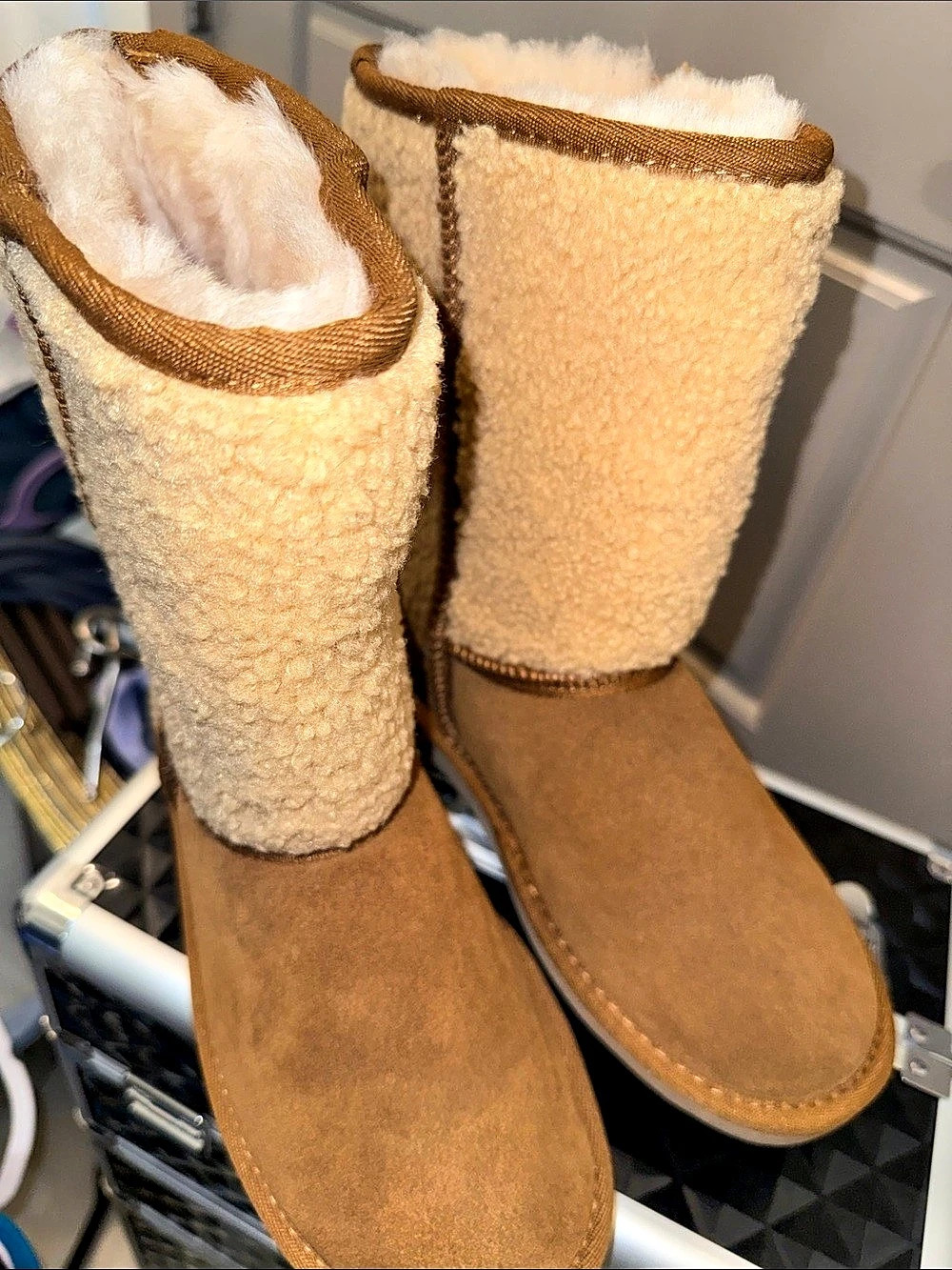 Minnetonka Everett Suede Faux Fur Boot Brown Boots